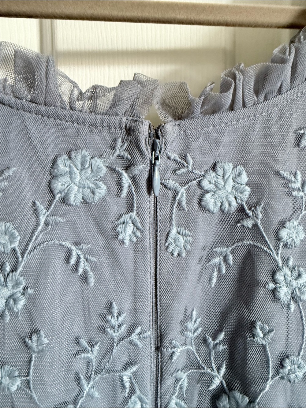 JessaKae Harper Slate Blue floral Embroidered Tiered Tulle Dress, like new 2x - Picture 9 of 14